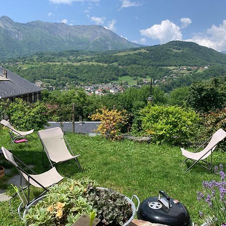 Au Cheval Blanc - Appartements Et Chambres D'Hotes Albertville Dış mekan fotoğraf