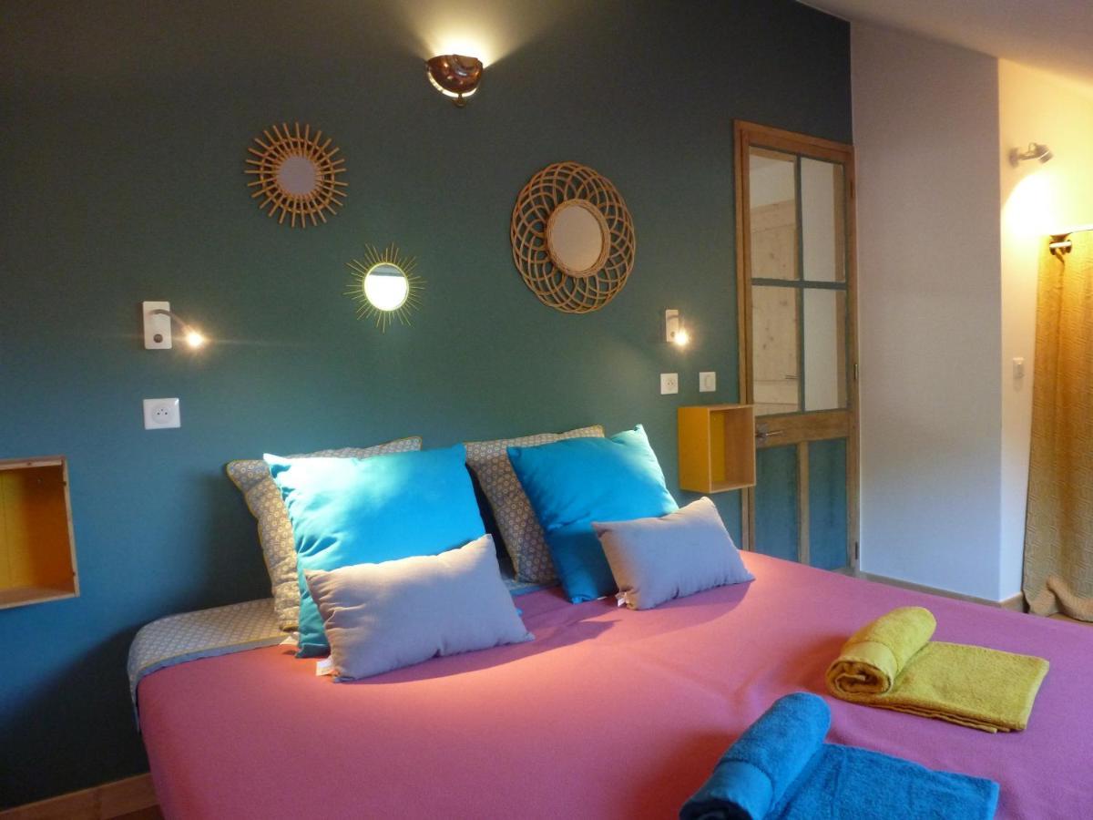 Au Cheval Blanc - Appartements Et Chambres D'Hotes Albertville Dış mekan fotoğraf